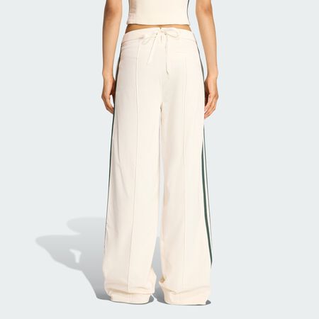 ADIDAS ORIGINALS adidas Originals Velvet Trousers Chalk White WOMEN