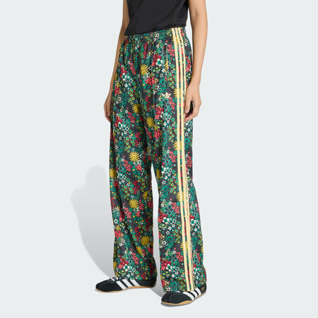ADIDAS ORIGINALS ADIDAS ORIGINALS X LIBERTY LONDON FIREBIRD TRACKPANTS Black / Bold Green / Collegiate Green / Eqt Yellow WOMEN