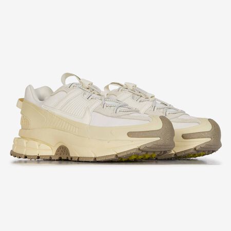 NIKE zoom vomero ZOOM VOMERO ROAM BEIGE HOMME